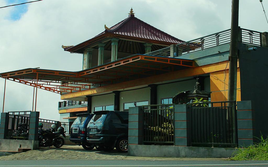 Rest Area 88 Guest House Tejakula Exterior photo