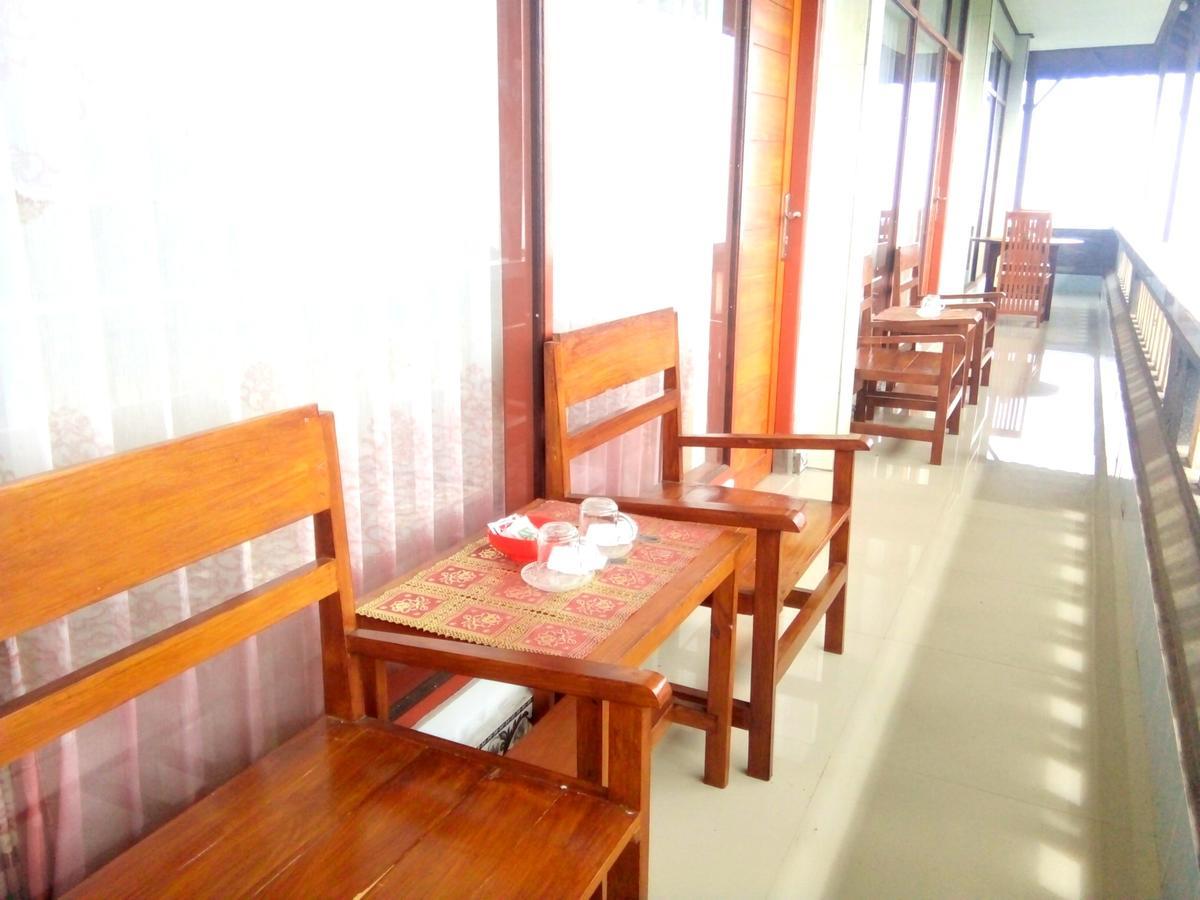 Rest Area 88 Guest House Tejakula Exterior photo
